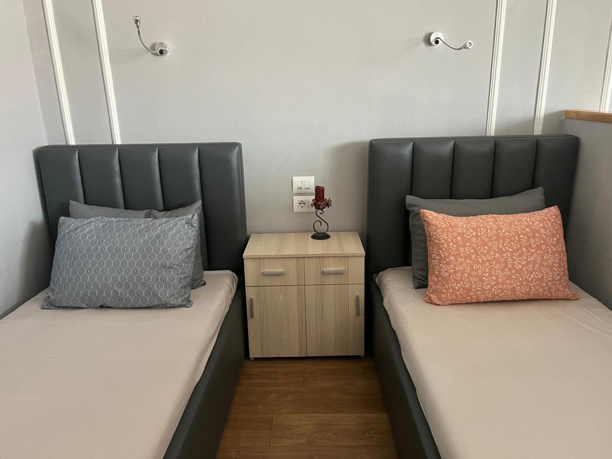 City Centre Rooms 4R Shkodër エクステリア 写真