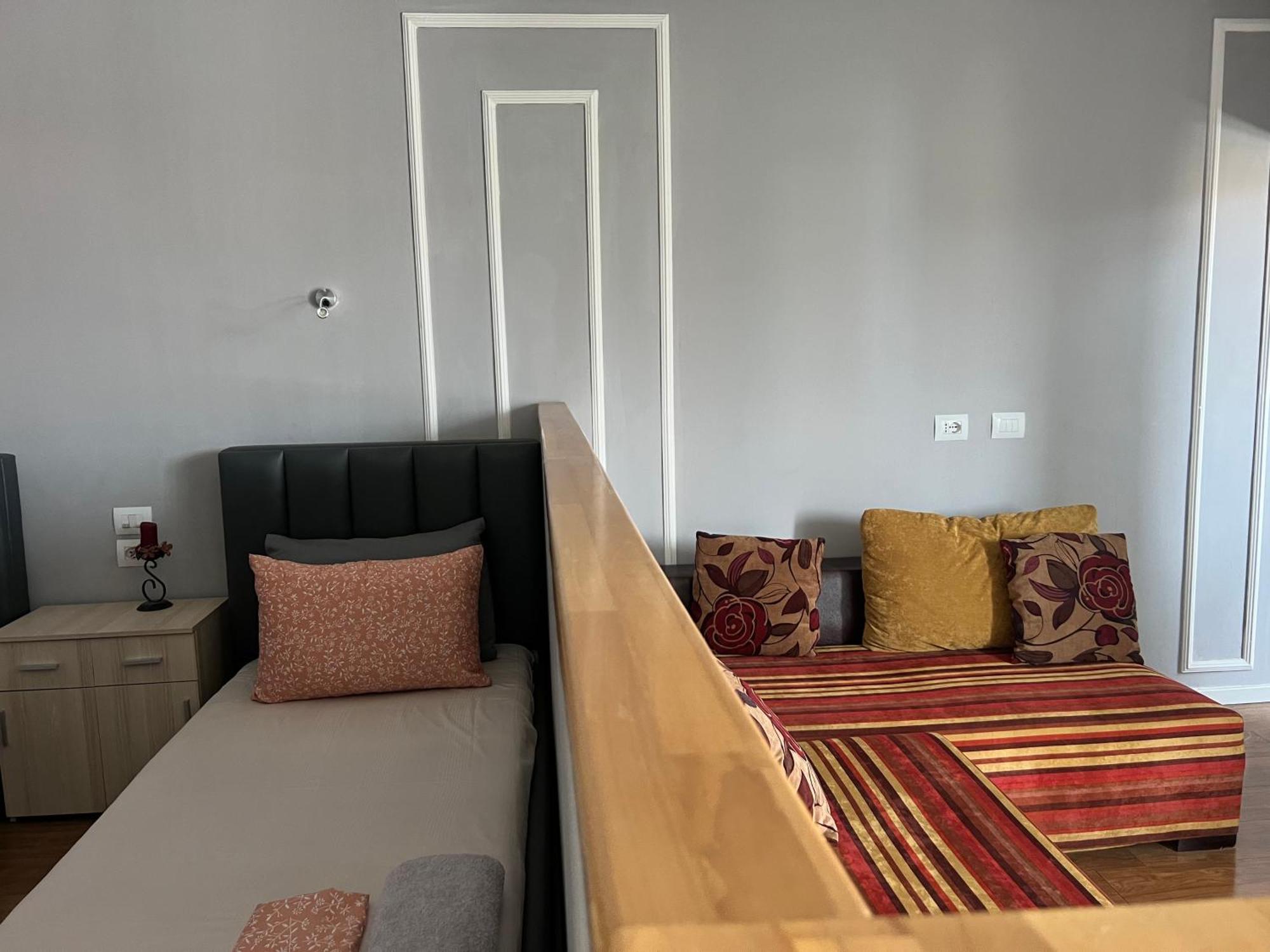 City Centre Rooms 4R Shkodër エクステリア 写真