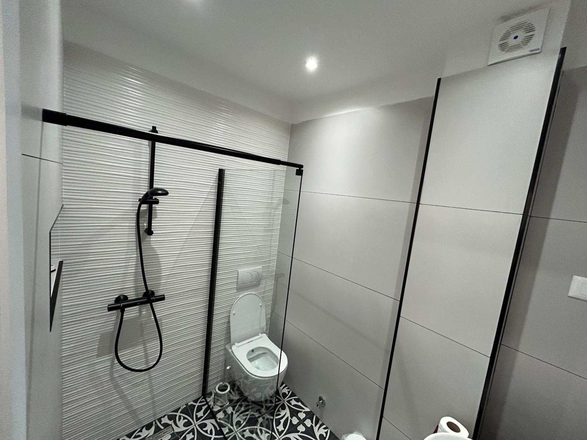 City Centre Rooms 4R Shkodër エクステリア 写真