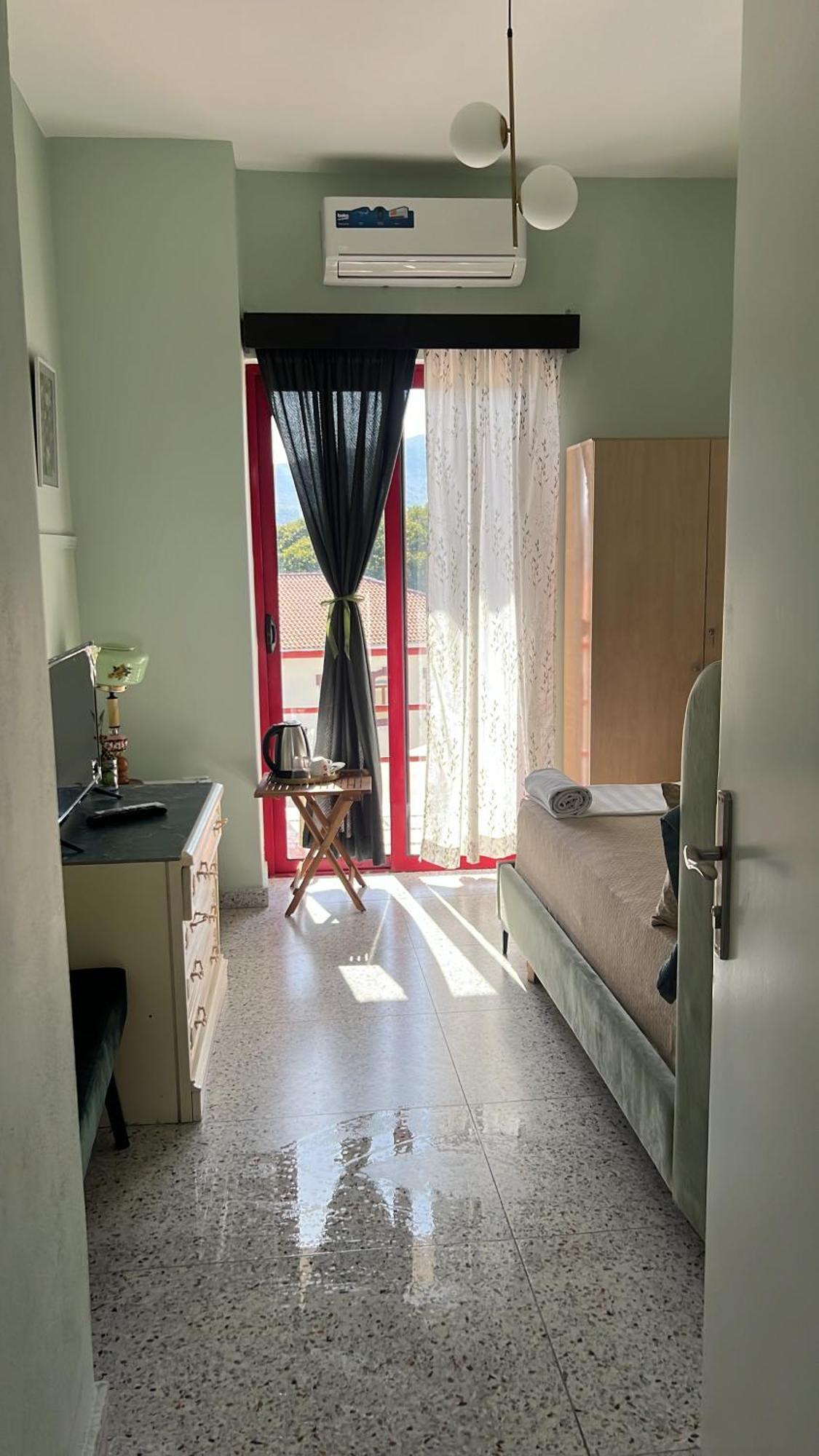 City Centre Rooms 4R Shkodër エクステリア 写真